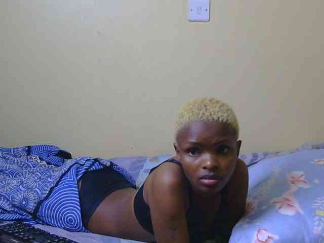 Essyfreaky webcam