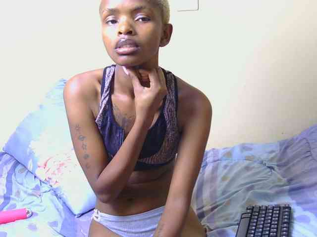 Essyfreaky Essyfreaky