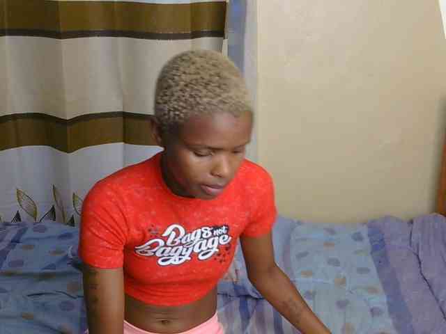 Essyfreaky webcam