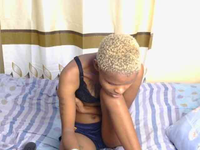 Essyfreaky webcam