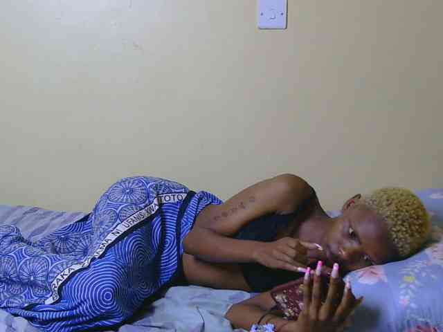 Essyfreaky webcam