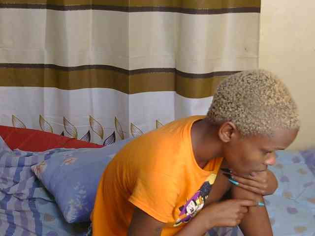 Essyfreaky webcam