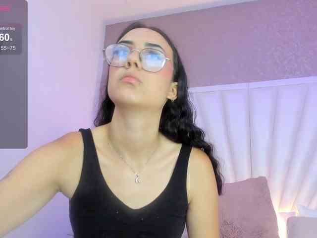 Bu model şu anda canlı. GigiStone