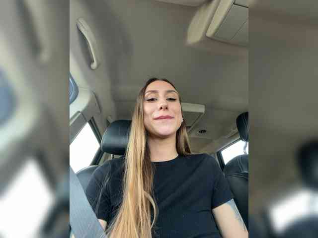 Layla69 webcam