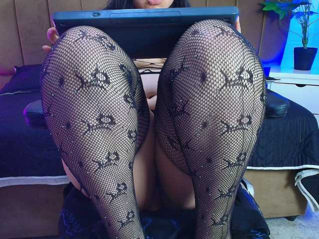 IrisRoses live cam on BongaCams