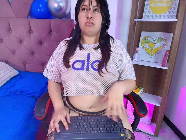 IrisRoses live cam on BongaCams
