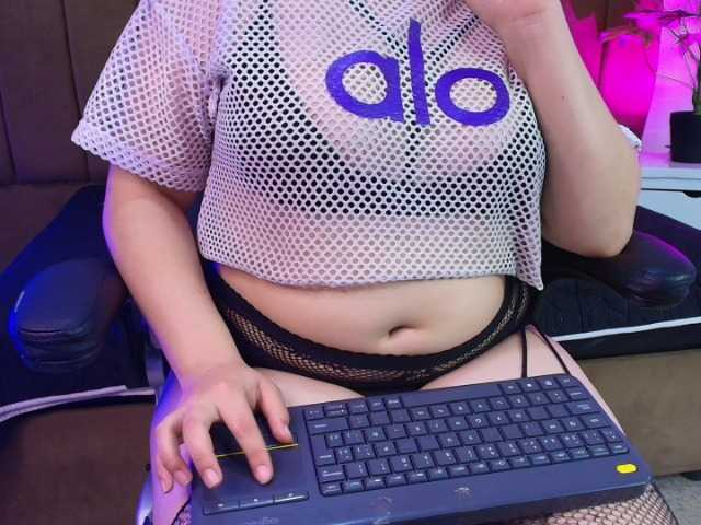 IrisRoses live cam on BongaCams