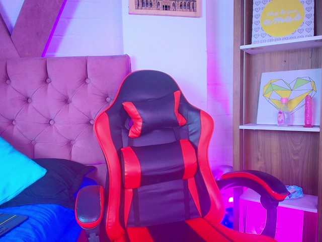 IrisRoses live cam on BongaCams