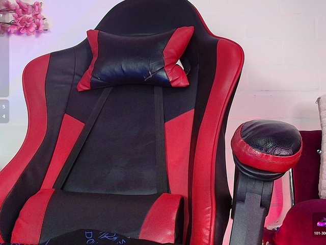 IrisRoses live cam on BongaCams