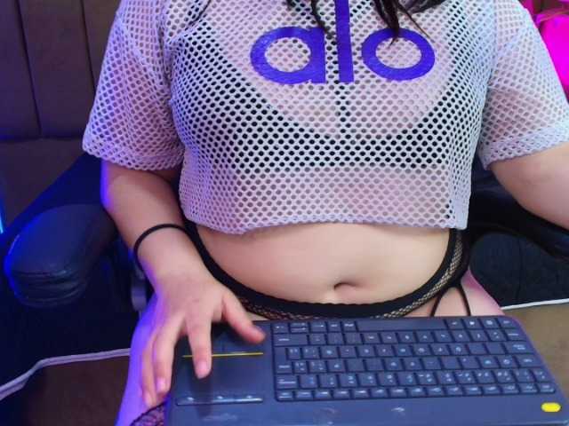 IrisRoses live cam on BongaCams