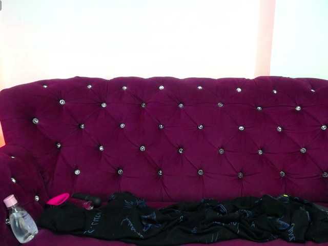 IrisRoses live cam on BongaCams