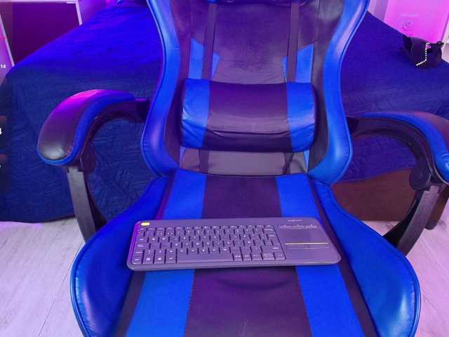 IrisRoses live cam on BongaCams