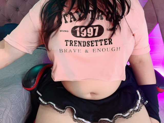 IrisRoses live cam