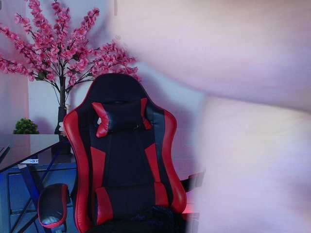 IrisRoses live cam on BongaCams