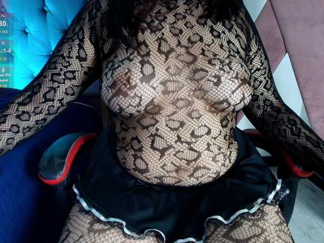 IrisRoses live cam on BongaCams
