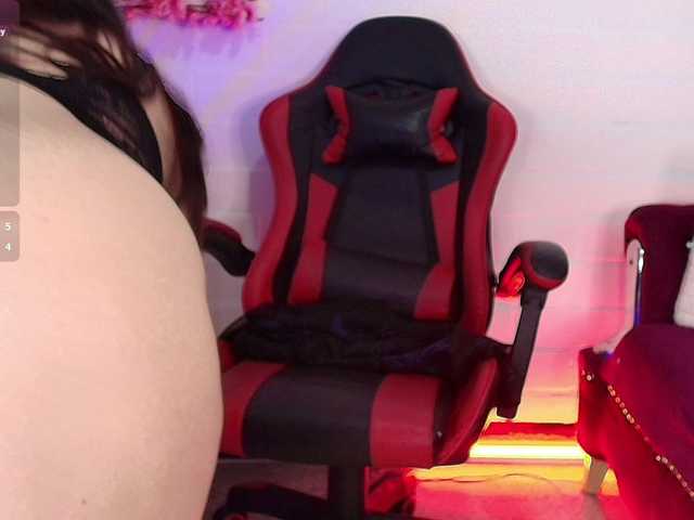 IrisRoses live cam on BongaCams