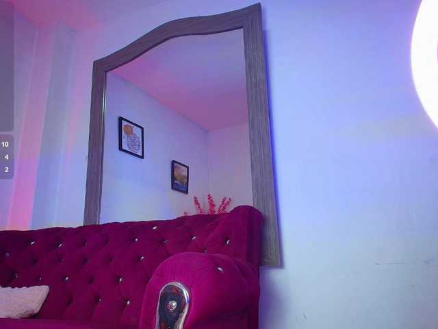 IrisRoses live webcam show