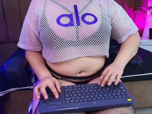 IrisRoses webcam
