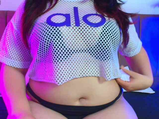 IrisRoses webcam