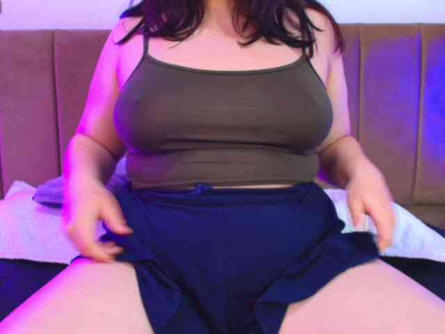 IrisRoses webcam