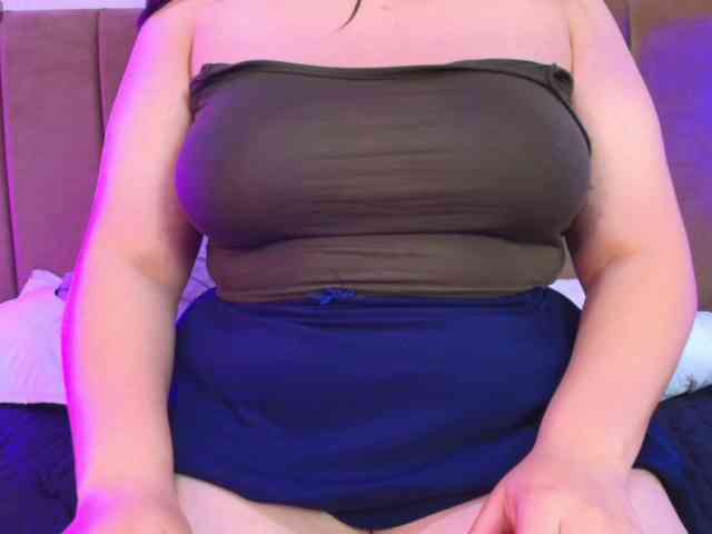 IrisRoses webcam