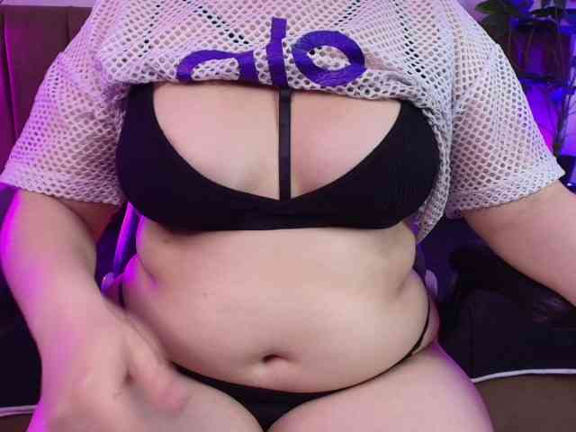 IrisRoses webcam