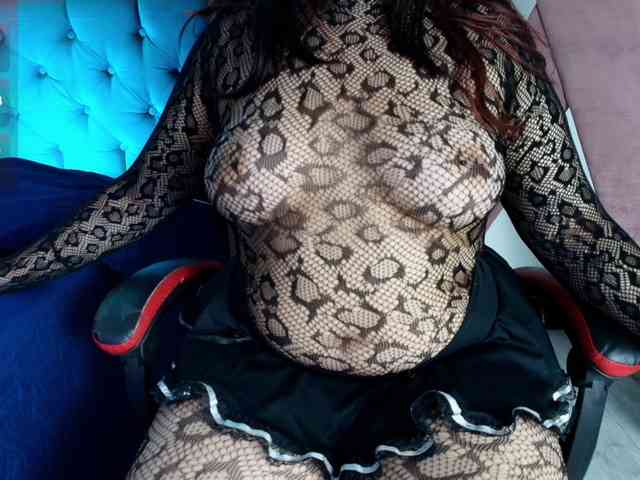 IrisRoses webcam