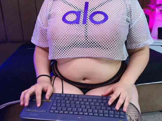 IrisRoses webcam
