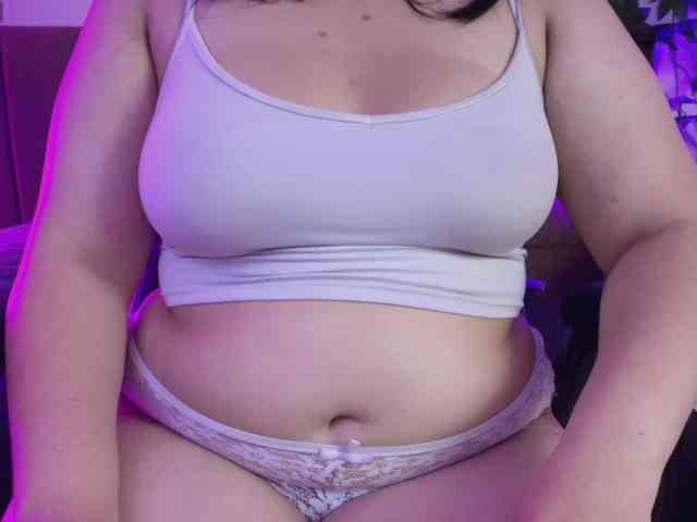 IrisRoses webcam