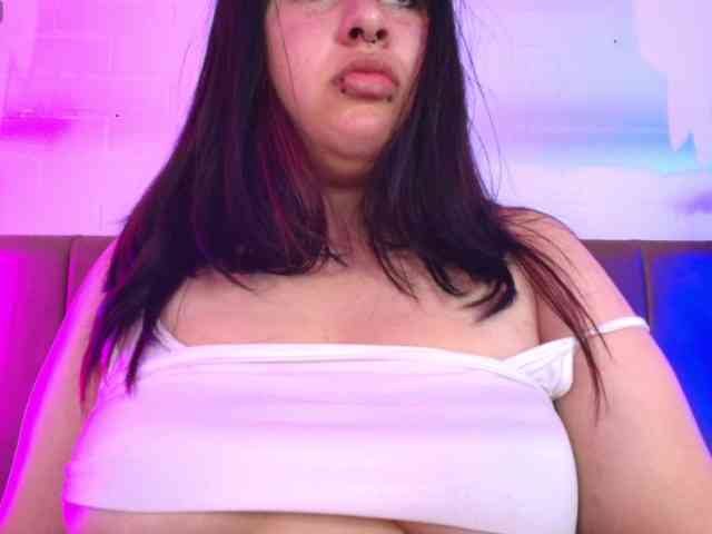 IrisRoses webcam