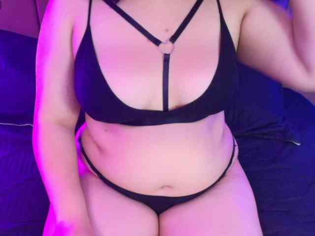 IrisRoses webcam