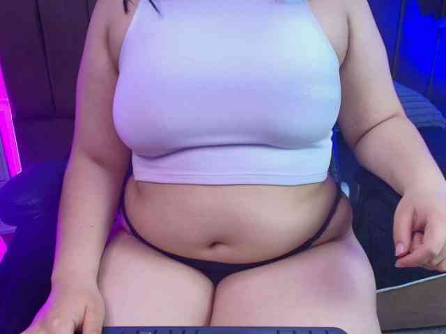 IrisRoses webcam