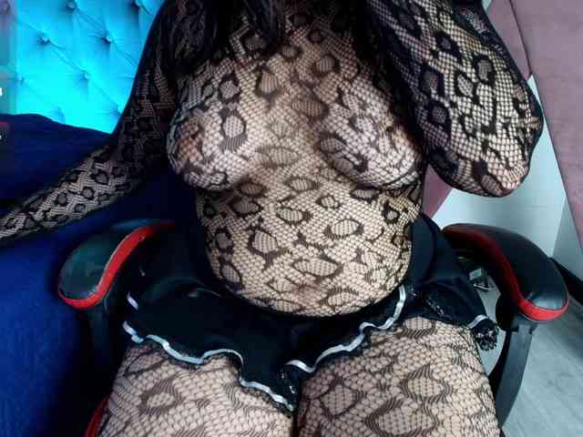 IrisRoses webcam
