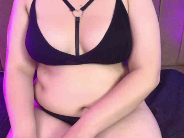 IrisRoses webcam