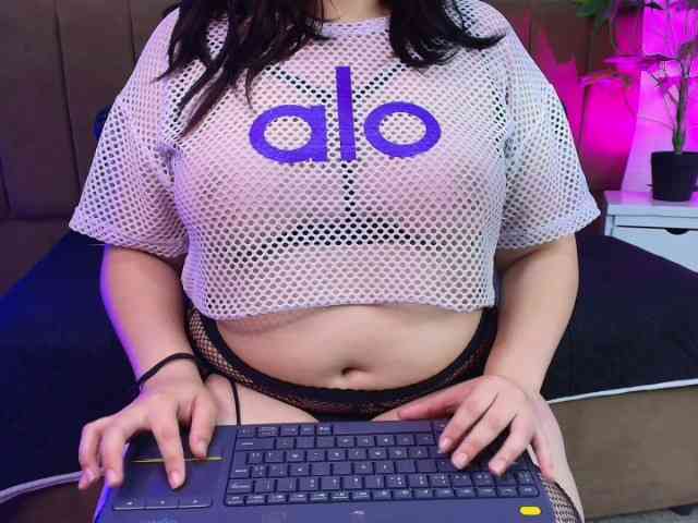 IrisRoses webcam