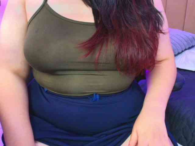 IrisRoses webcam