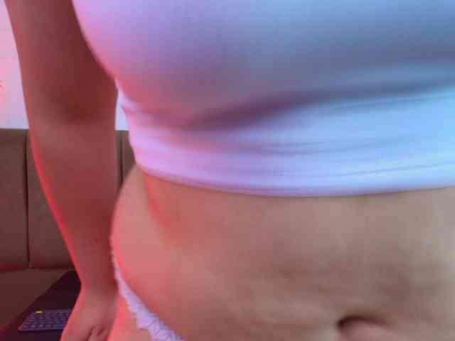 IrisRoses webcam