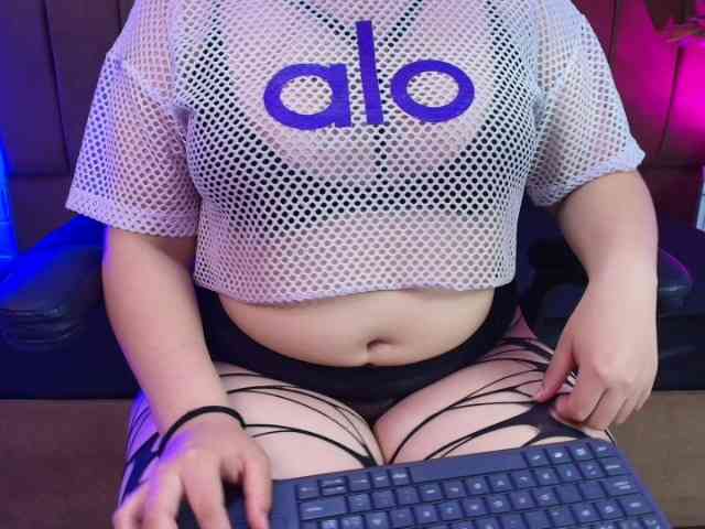 IrisRoses webcam