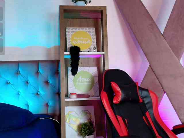 IrisRoses webcam