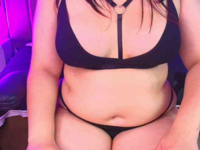 IrisRoses webcam