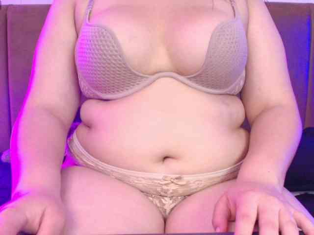 IrisRoses webcam