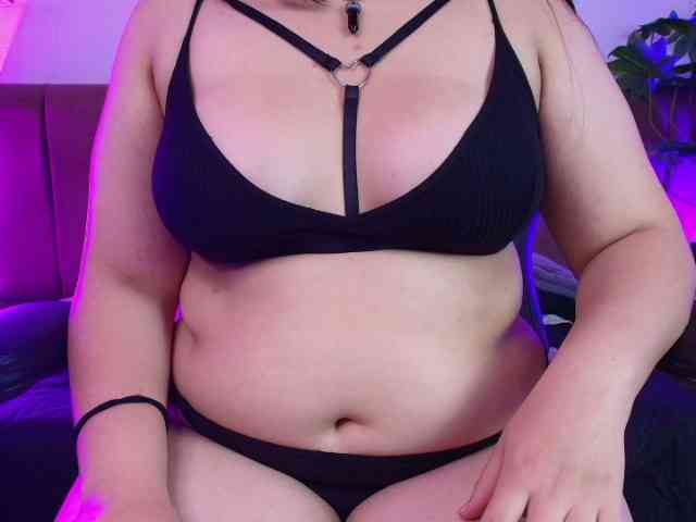 IrisRoses webcam