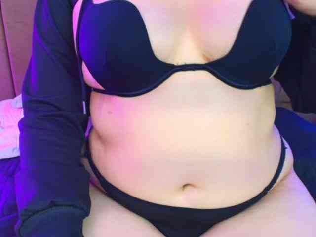 IrisRoses webcam