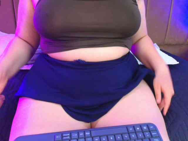 IrisRoses webcam