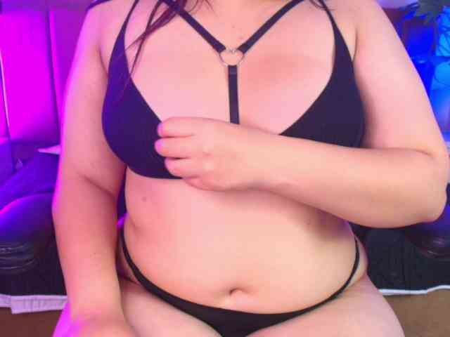 IrisRoses webcam