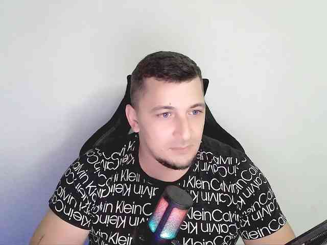 niklevel Live Webcam on BongaCams