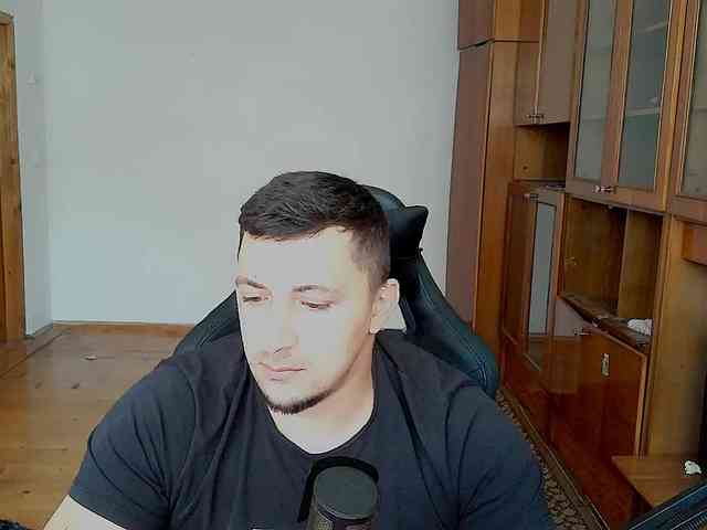 niklevel Live Webcam on BongaCams