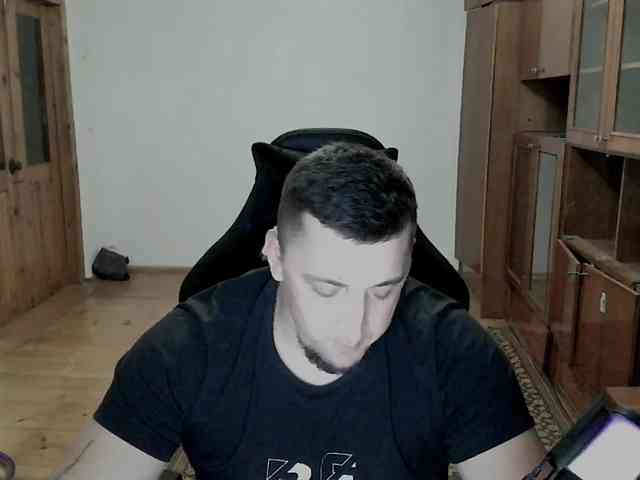 niklevel Live Webcam on BongaCams