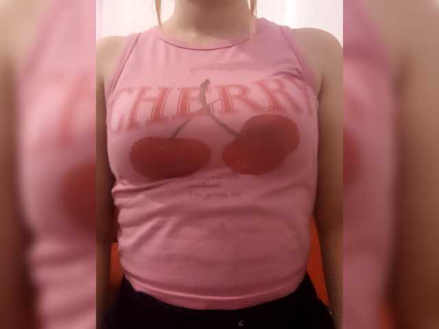Dana18-1 cam en direct sur BongaCams