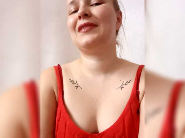 Dana18-1 live cam on BongaCams